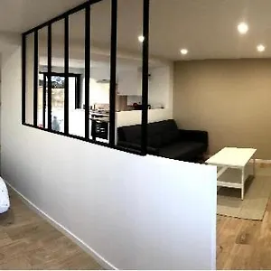 https://immeuble-rnov-au-centre-dauch.midi-pyreneeshotels.com